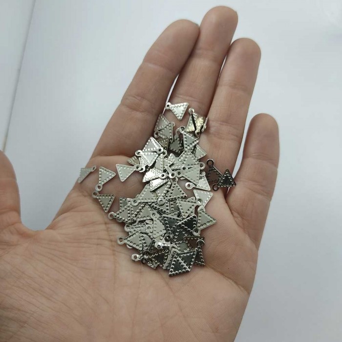 Metal Pul - Üçgen M352 - 100 gr